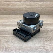 30681619 30681619  ABS Pump Volvo V70