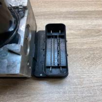 30681619 30681619  ABS Pump Volvo V70