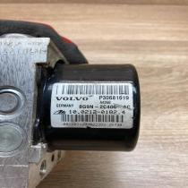 30681619 30681619  ABS Pump Volvo V70