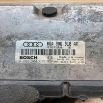 06A906018AK 0261204675  Engine control unit/module ECU Audi A3 S3 8P