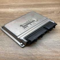 4D0907551F 0261204687  Engine control unit/module ECU Volkswagen PASSAT B5