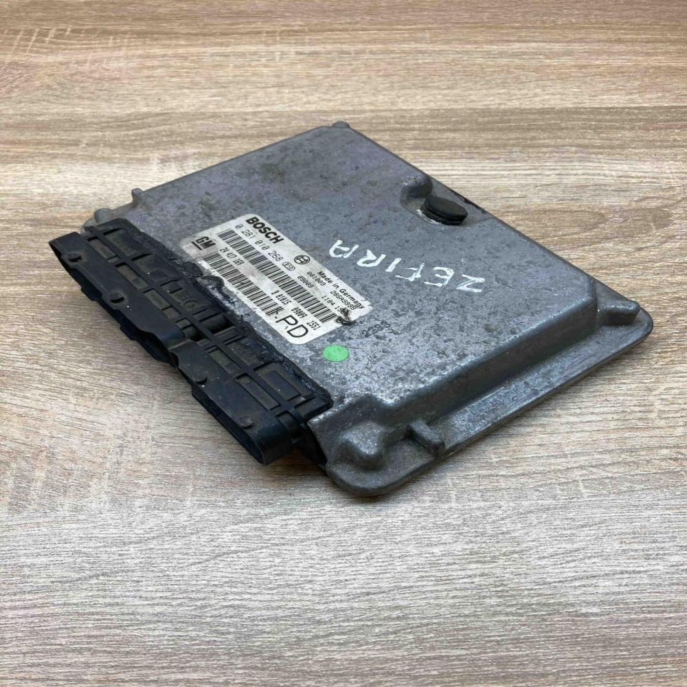 24417169 0281010268 Used Engine control unit/module ECU Opel Zafira A