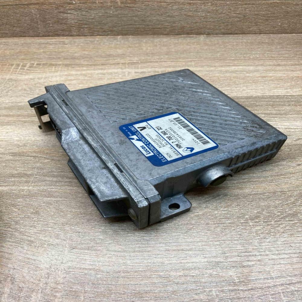 7700868321 7700103515A  Engine control unit/module ECU Volvo S40, V40