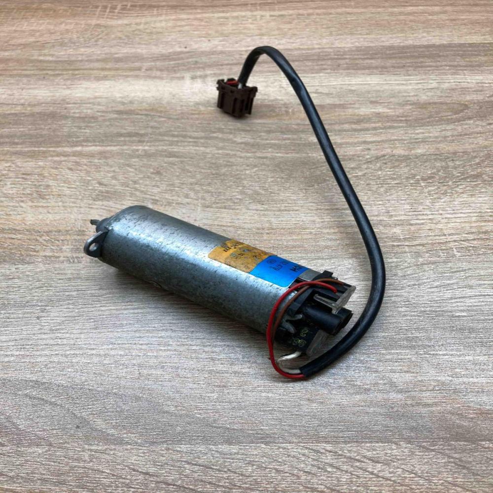 0130002479   Seat adjustment motor Mercedes-Benz S W220