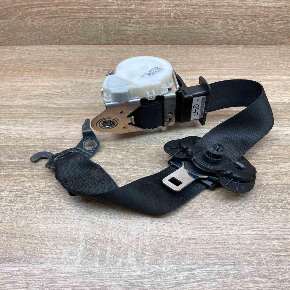 33059849C 9117220 Front RH Front seatbelt BMW 3 E90 E91