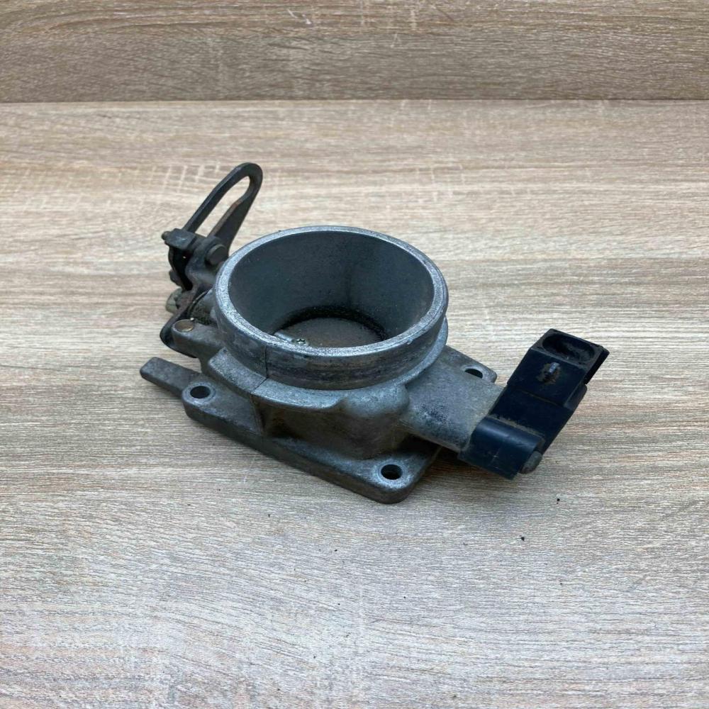 95BF9B989 928F 9U538 DA  Throttle valve Ford Fiesta