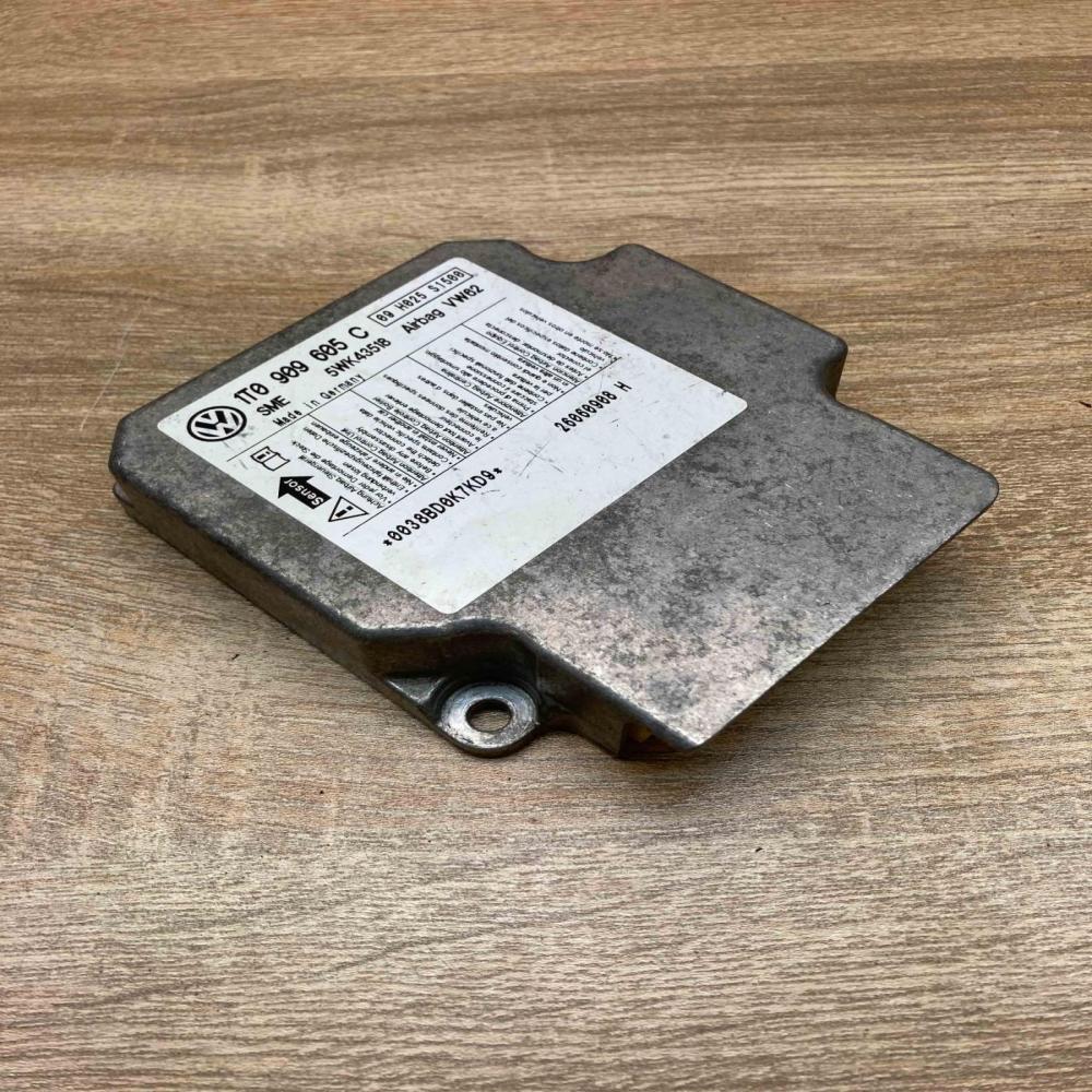 1T0909605C 5WK43518 Used Airbag control unit/module Volkswagen Touran I
