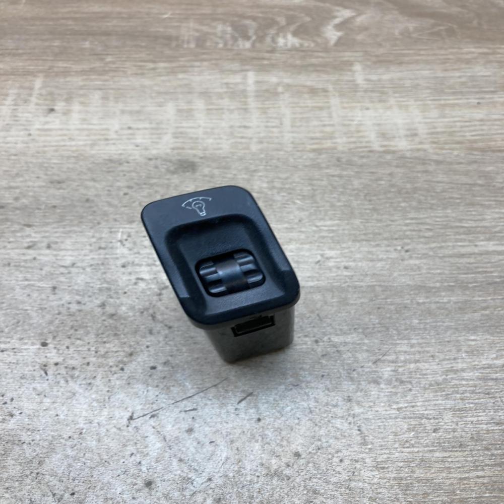 94950 38000 9495038000  Panel lighting control switch Hyundai Sonata