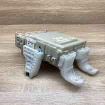 82730 47290 Used  Fuse module Toyota Prius (XW20)