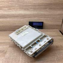 82730 47290 Used  Fuse module Toyota Prius (XW20)