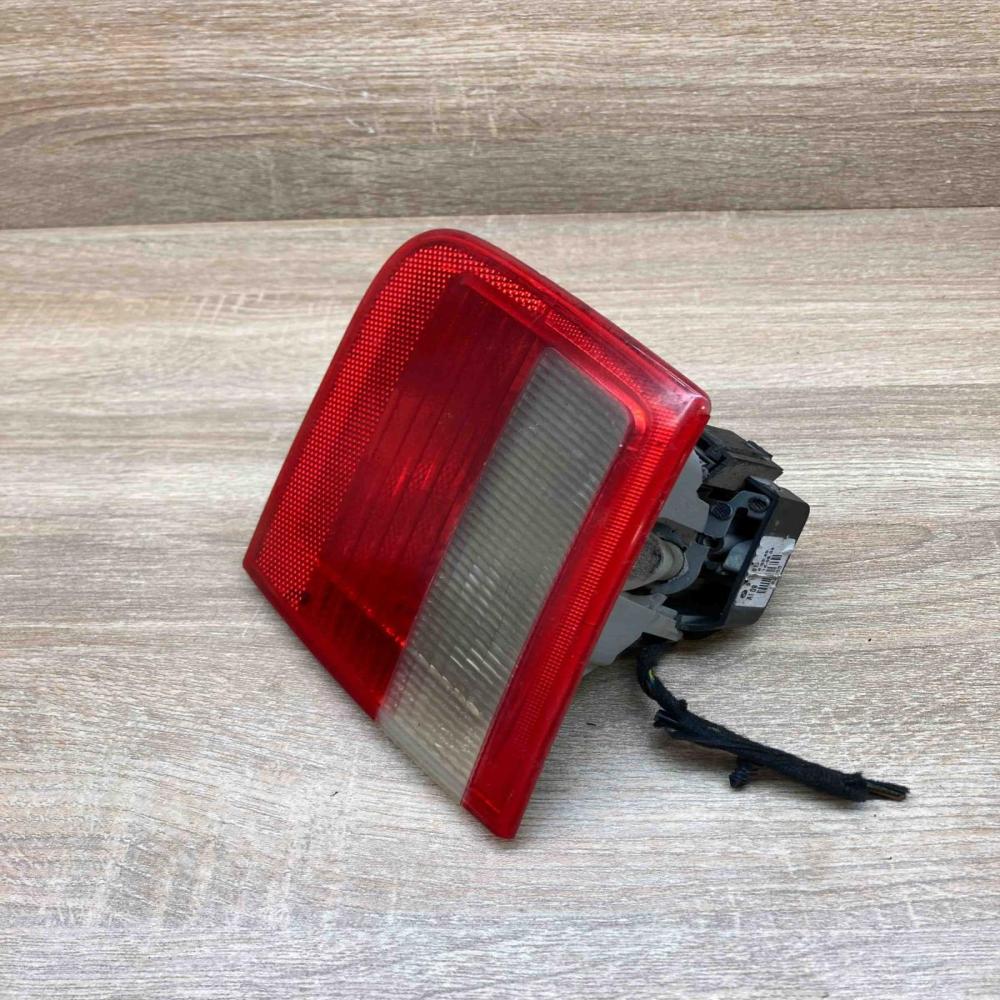 8368760 8374810  Rear/tail lights BMW 3 E46