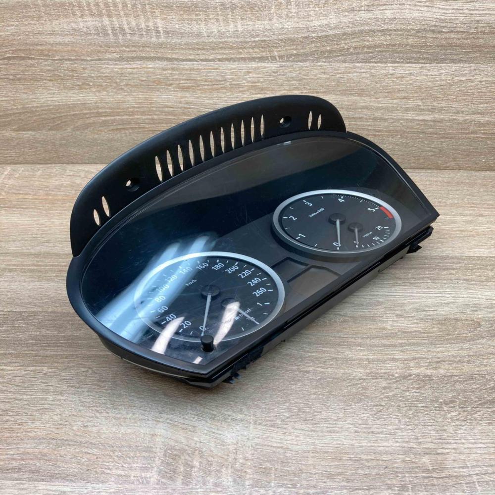6944126 110080213  Speedometer (instrument cluster) BMW 5 E60 E61