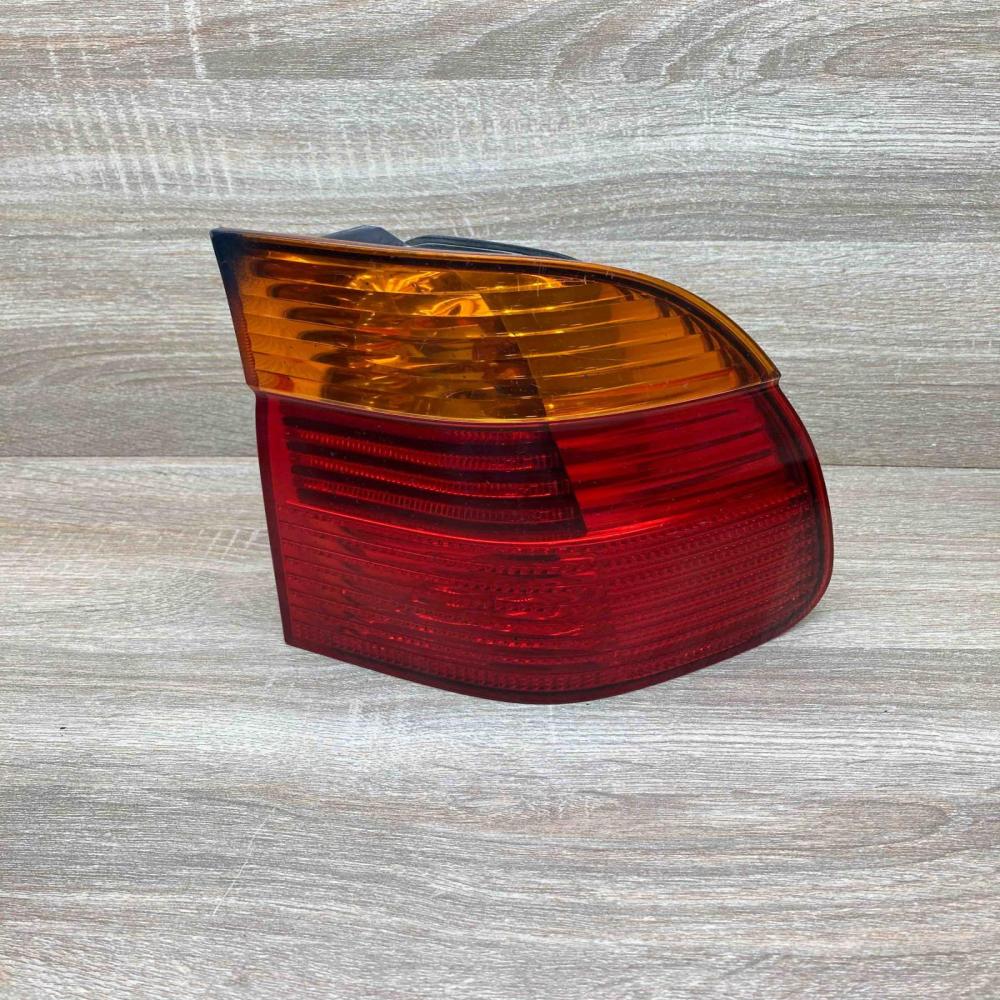 8371324  RH Rear/tail lights BMW 5 E39
