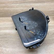 A1635404111   Speedometer (instrument cluster) Mercedes-Benz ML W163