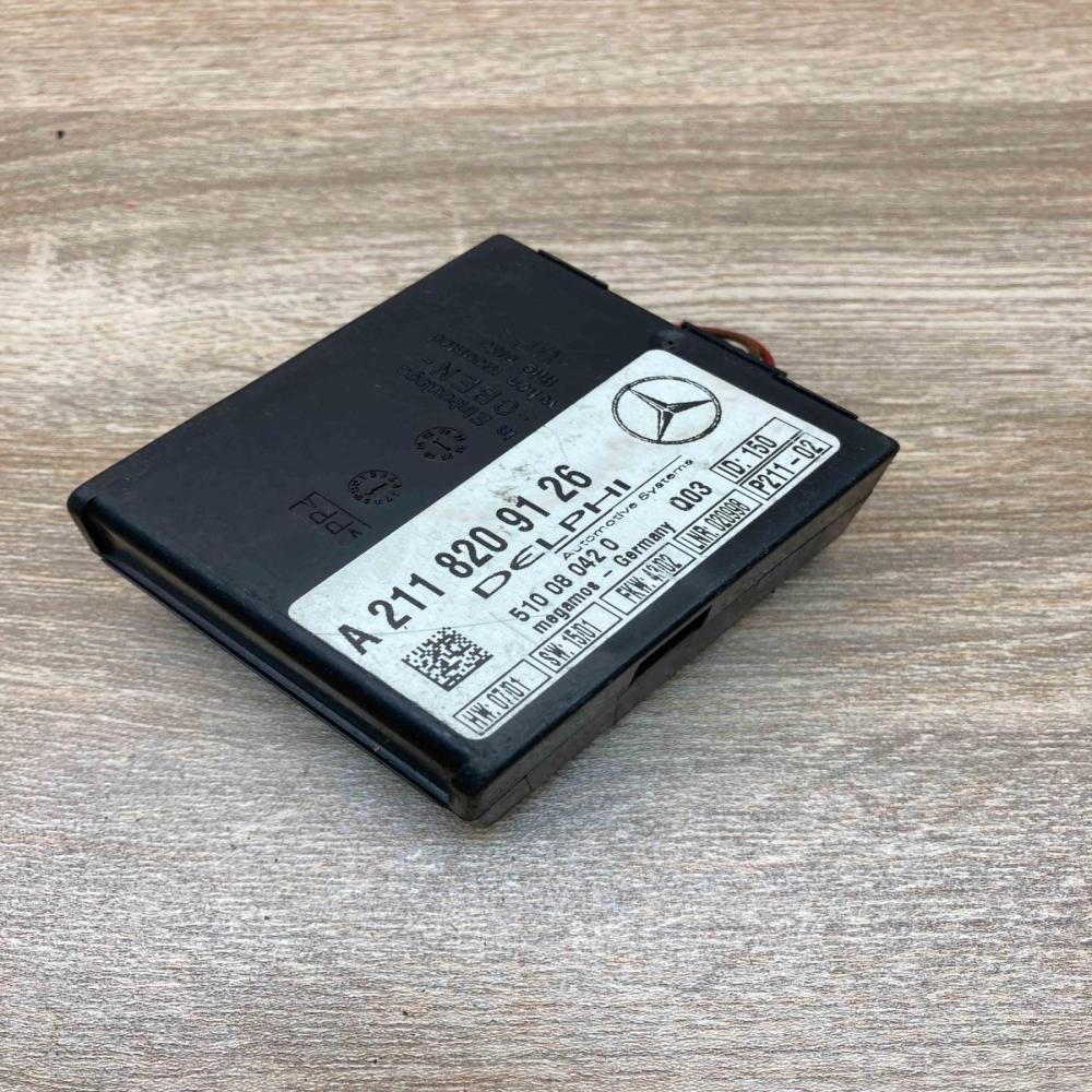 A2118209126  With Plug Alarm control unit/module Mercedes-Benz E W211