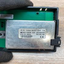 A1698200475   Aerial antenna amplifier Mercedes-Benz A W169
