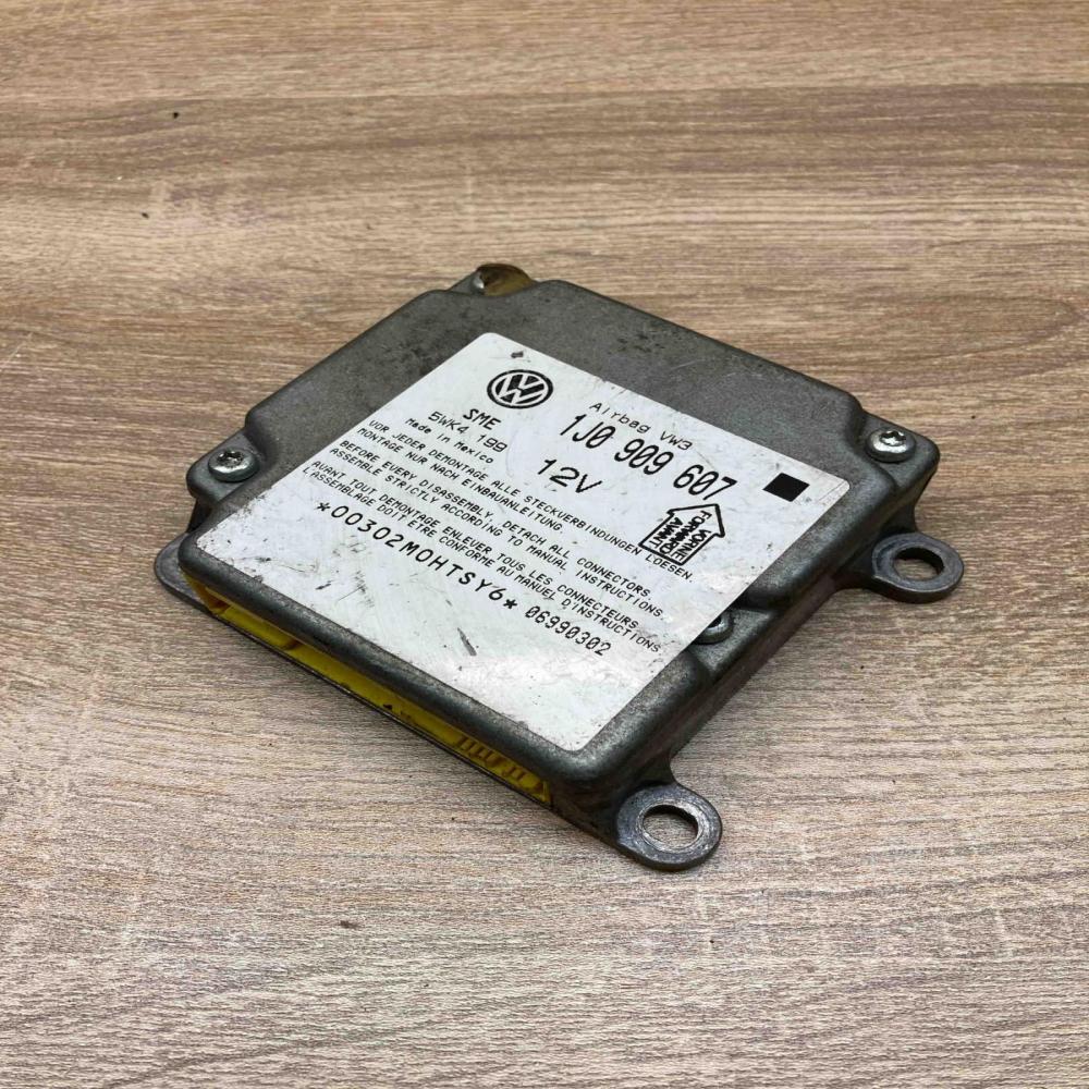 1J0909607 5WK4199 Main Airbag control unit/module Volkswagen PASSAT B5