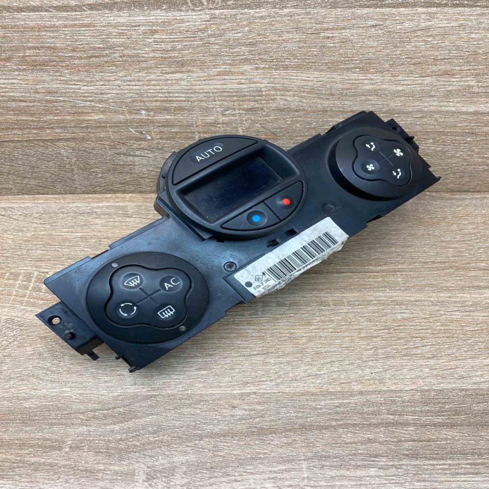 8200344840   Climate control unit Renault Megane II
