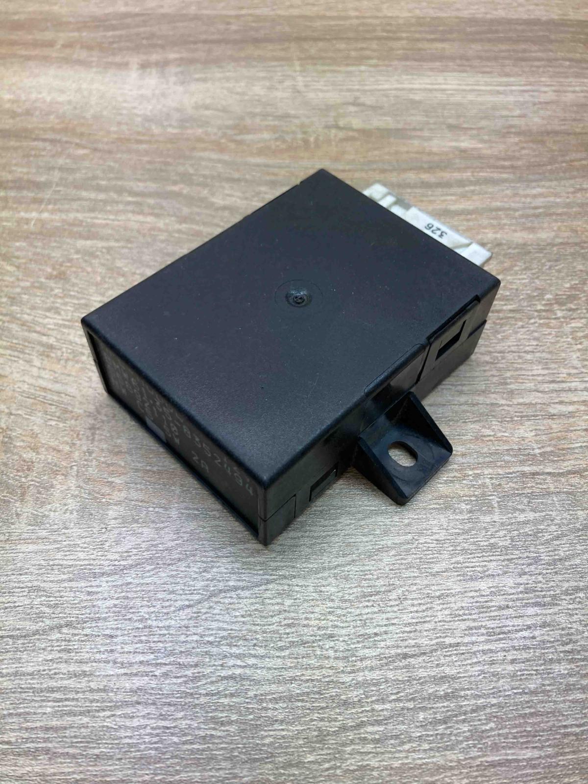 8352494 55892110  Steering rack control module BMW 5 E39