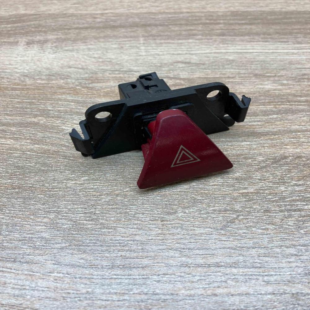 9643219577  With Plug Hazard light switch Peugeot 307