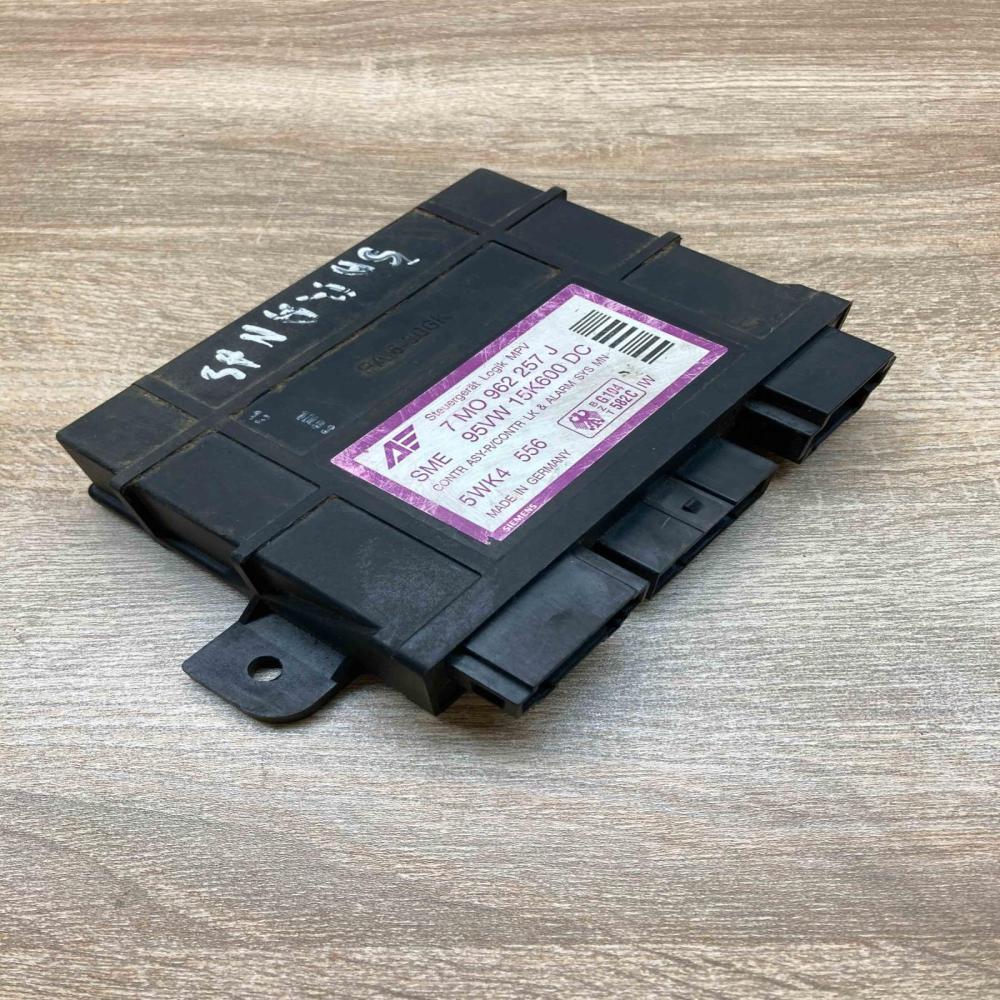 7M0962257J 95VW 15K600 DC  Comfort/convenience module Volkswagen Sharan
