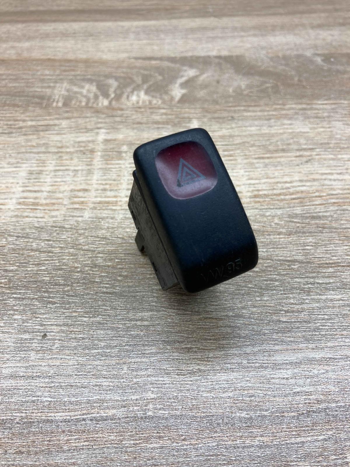 191953235 693901  Hazard light switch Volkswagen Golf II