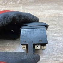 191953235 693901  Hazard light switch Volkswagen Golf II