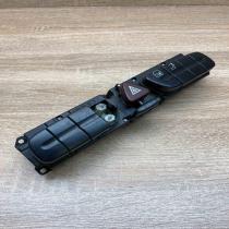 2038215679 Used  Hazard light switch Mercedes-Benz C W203