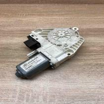 4F0959802D   Front door window regulator motor Audi A6 S6 C6 4F