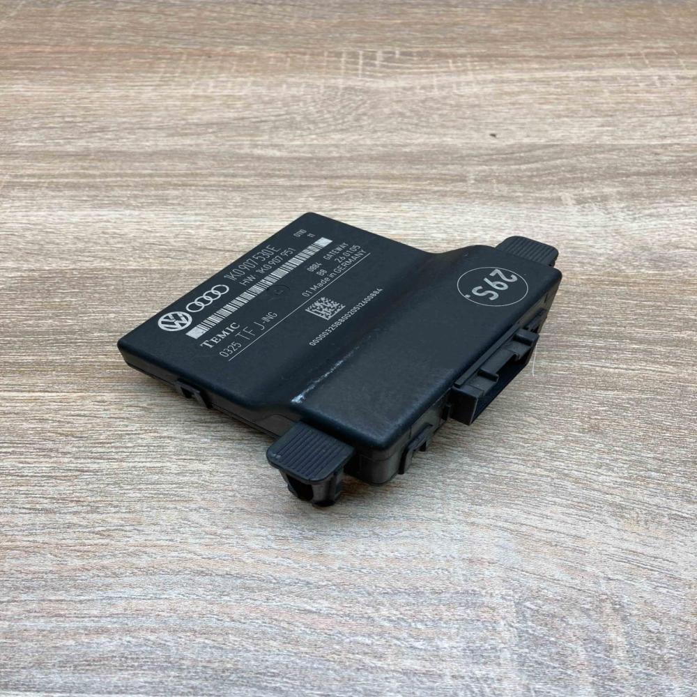 1K0907530E 1K0907951  Gateway control module Volkswagen Golf V