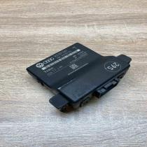 1K0907530E 1K0907951  Gateway control module Volkswagen Golf V