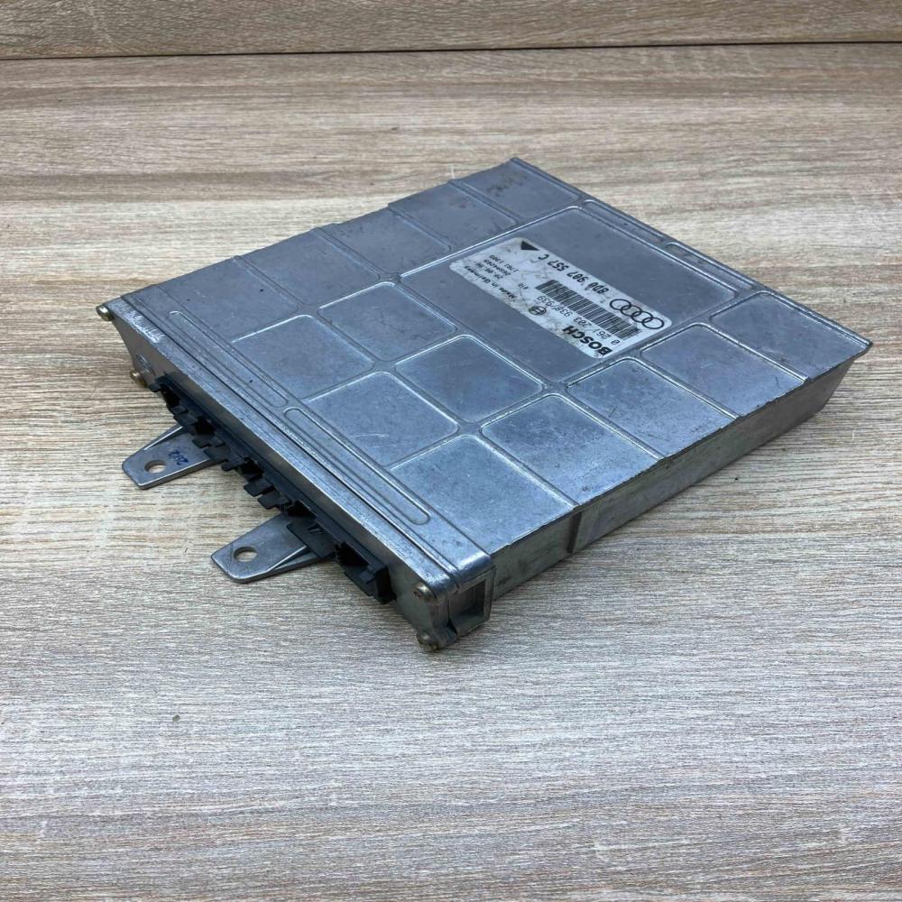 8D0907557C 0261203938  Engine control unit/module ECU Audi A4 S4 B5 8D
