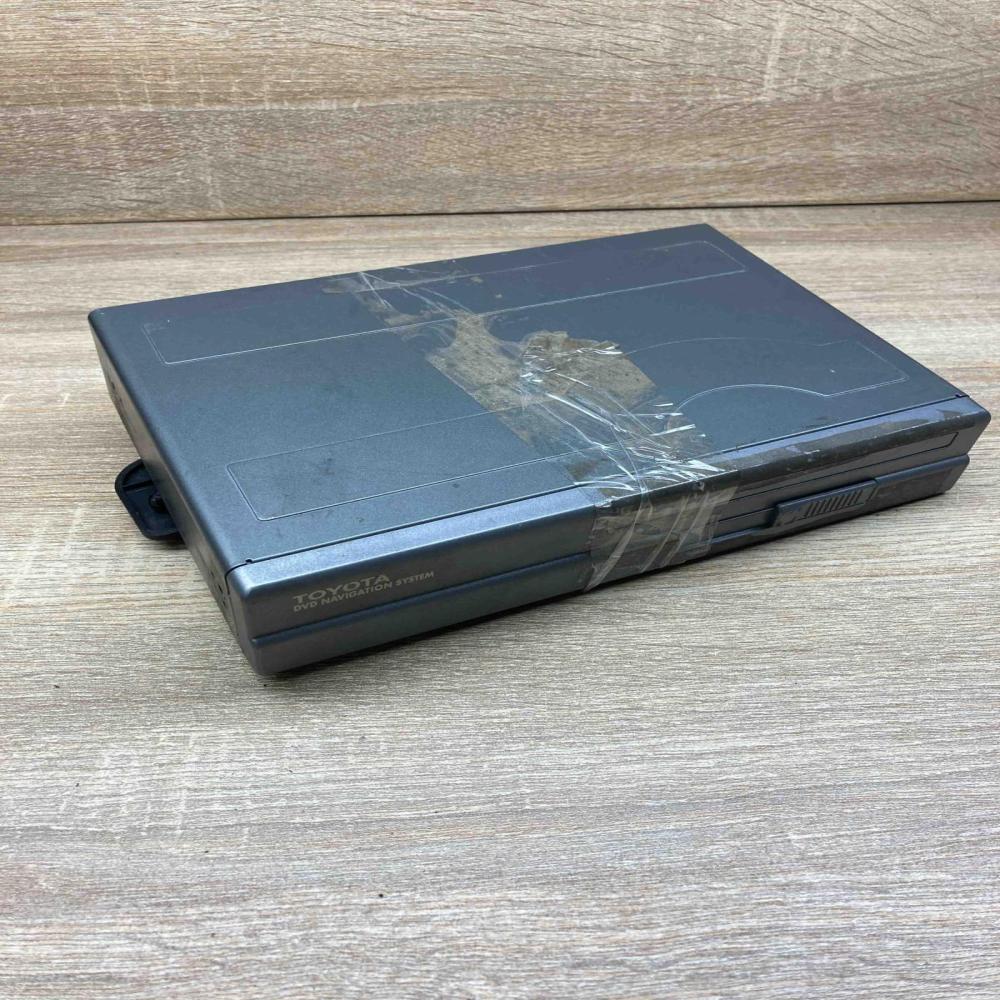 08662 00870   GPS navigation control unit/module Toyota Avensis T250