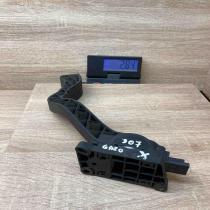 9645851580 0280752235  Accelerator throttle pedal Peugeot 307