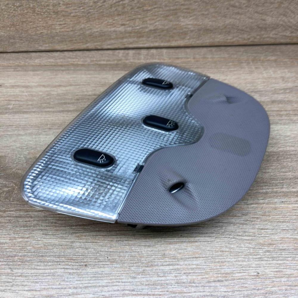 AX0 SCINTEX 37320002  Front seat light Peugeot 607