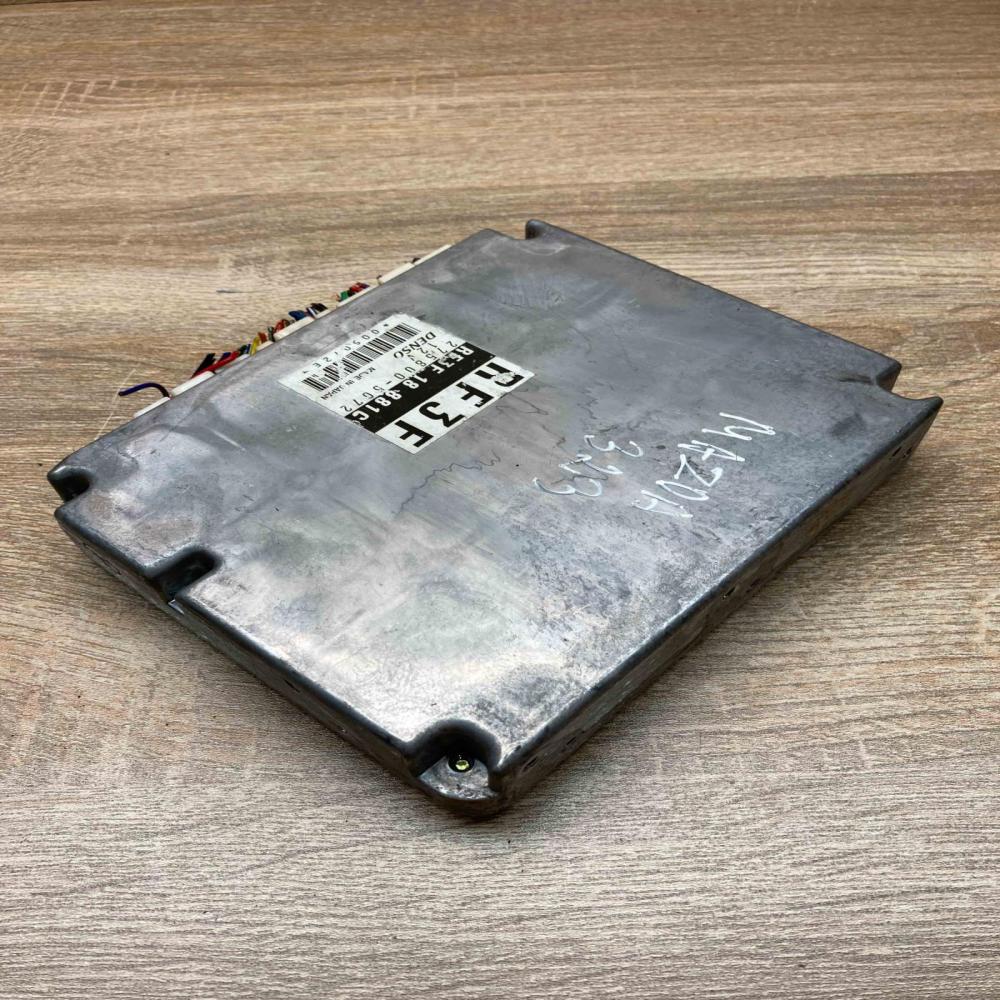 RF3F 18 881C 275800 5072 With Plug Engine control unit/module ECU Mazda 323 F