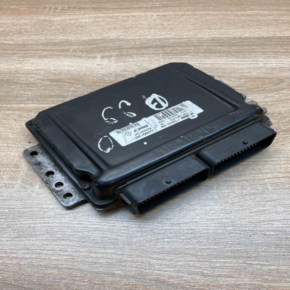 8200044453 S110130104A  Engine control unit/module ECU Renault Clio II