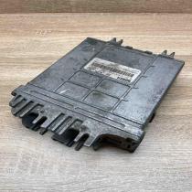 7700111552 8200059885  Engine control unit/module ECU Renault Megane I