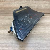 9602580380  With Plug Speedometer (instrument cluster) Peugeot 605