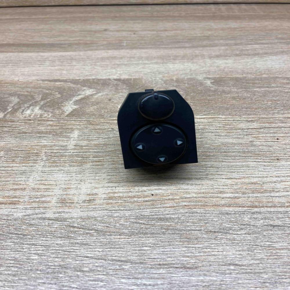 8D0959565  With Plug Wing mirror switch Audi A3 S3 8L