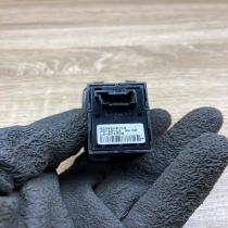 9208106   Electric window control switch BMW 1 F20 F21