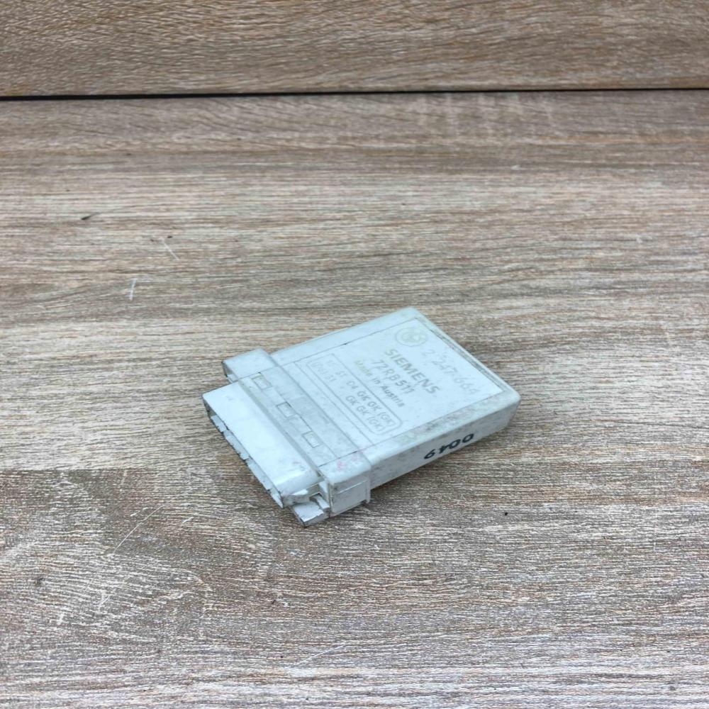 2247664 Used  Glow plug pre-heat relay BMW 3 E46