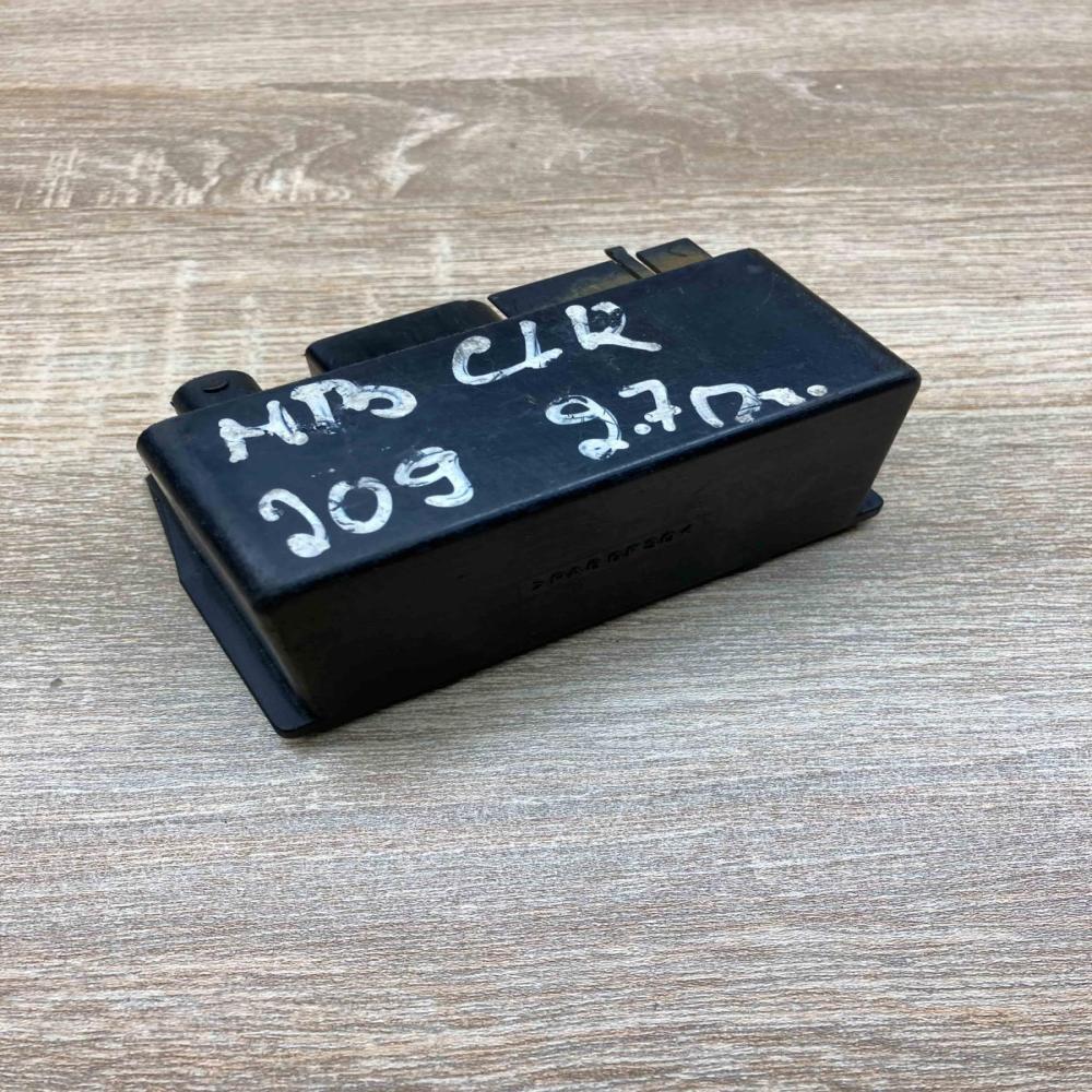 MB CLK W209 Module Glow Plug   Glow plug pre-heat relay Mercedes-Benz CLK A209 C