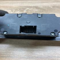 6925295 Used  Light switch BMW 5 E60 E61