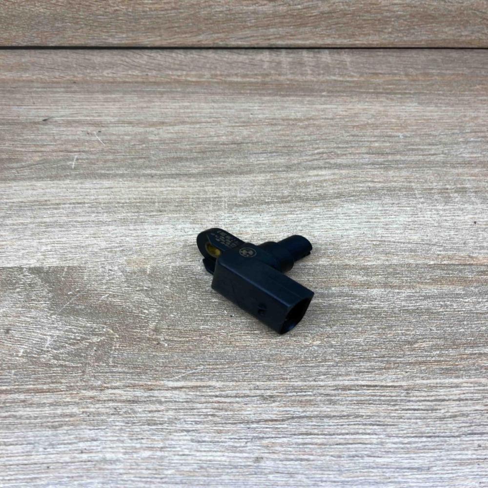 2249320B 2249320  Camshaft position sensor BMW 3 E46