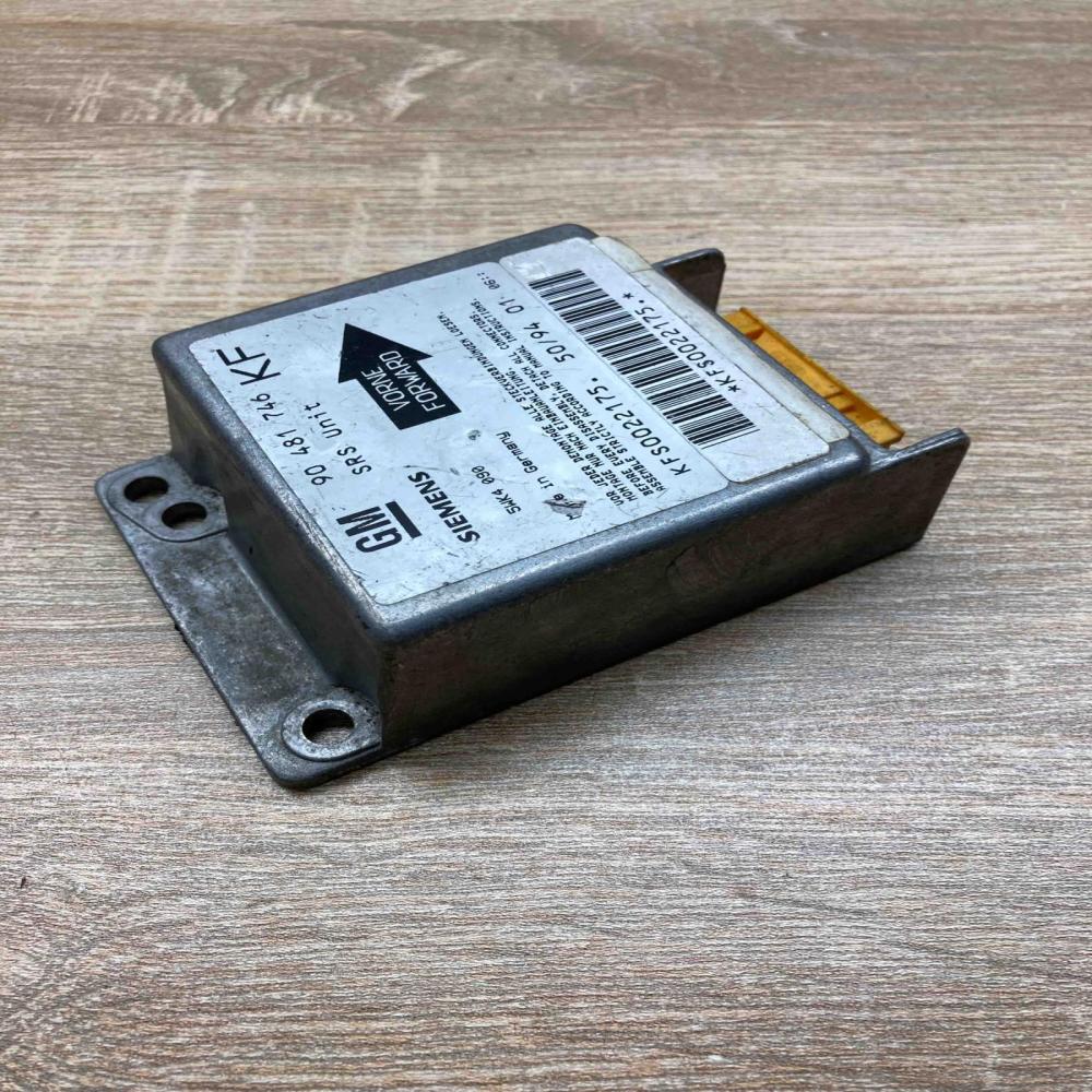 90481746 5WK4090 KF Airbag control unit/module Opel Tigra A