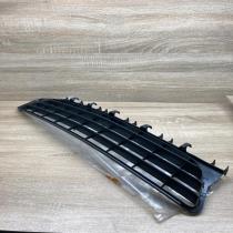 13120739 13100588  Front bumper lower grill Opel Vectra C