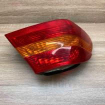 6907933 308011  Rear/tail lights BMW 3 E46