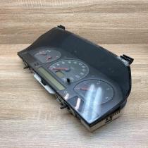 9451530 9472523  Speedometer (instrument cluster) Volvo S70  V70  V70 XC