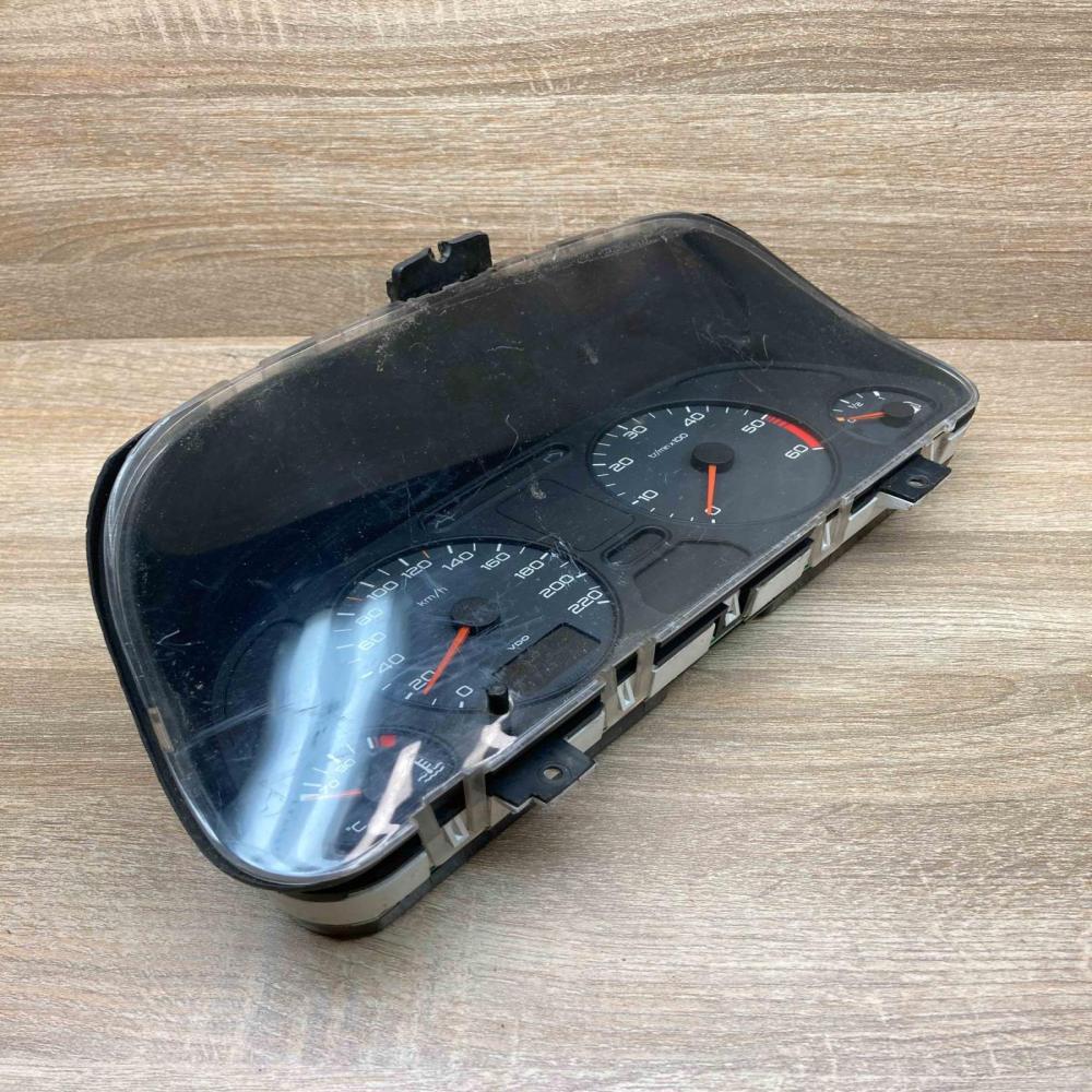 89652717   Speedometer (instrument cluster) Peugeot 306